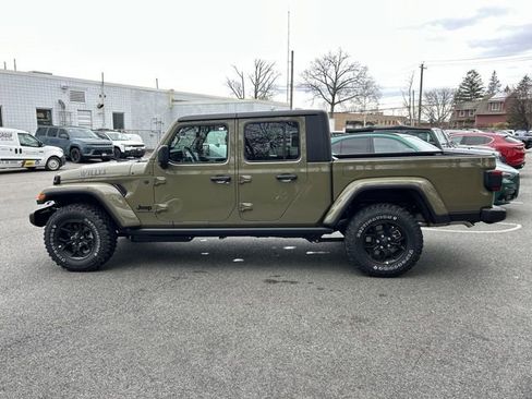 New 2026 Jeep Gladiator Sport AWD/4WD image 5