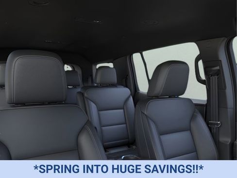 New 2026 Chevrolet Traverse LT image 24