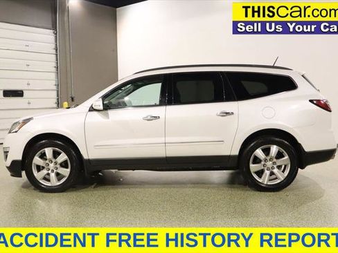 Used 2017 Chevrolet Traverse Premier FWD image 4