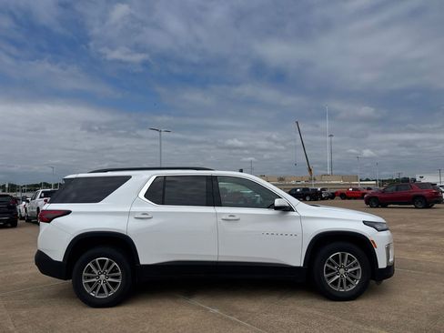 Used 2023 Chevrolet Traverse LT w/ LPO, Floor Liner Package AWD/4WD image 23