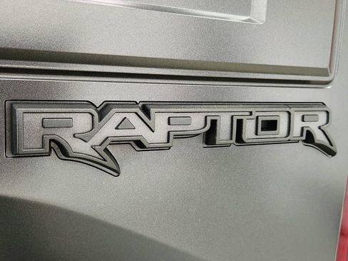 Used 2017 Ford F150 Raptor w/ Equipment Group 802A Luxury AWD/4WD image 38