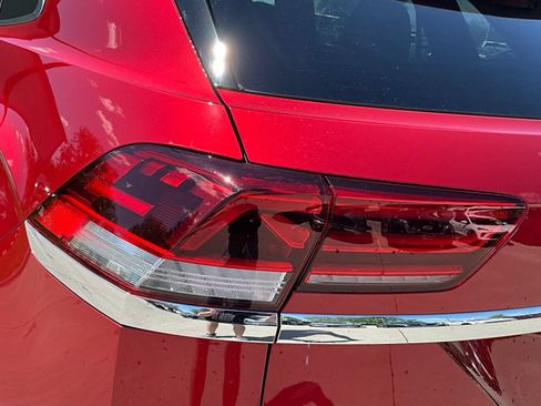 Used 2023 Volkswagen Atlas Cross Sport SEL Premium R-Line AWD/4WD image 27
