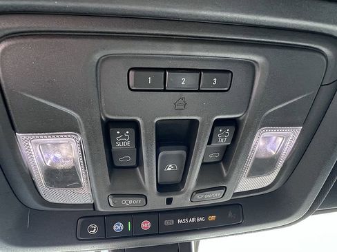 Used 2022 Chevrolet Silverado 1500 High Country image 19