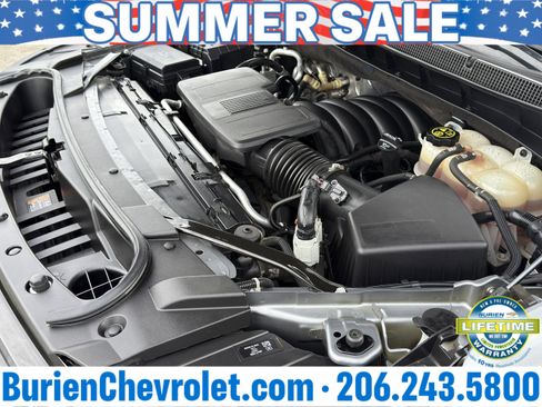 Used 2022 Chevrolet Suburban Z71 w/ Luxury Package AWD/4WD image 33