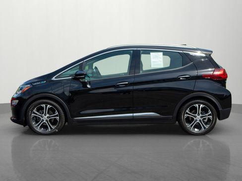 Used 2019 Chevrolet Bolt Premier w/ Infotainment Package FWD image 4