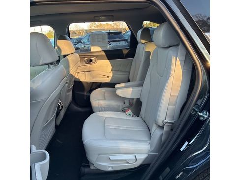 Used 2023 Kia Sorento SX Prestige image 6