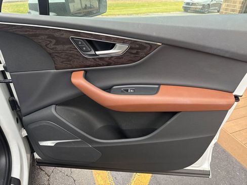 Used 2020 Audi Q7 3.0T Premium Plus w/ Premium Plus Package image 34