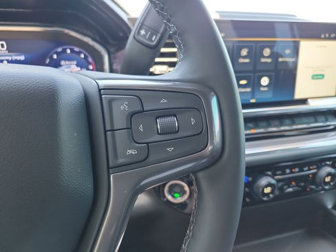 Used 2024 Chevrolet Silverado 2500 High Country w/ High Country Premium Package AWD/4WD image 24