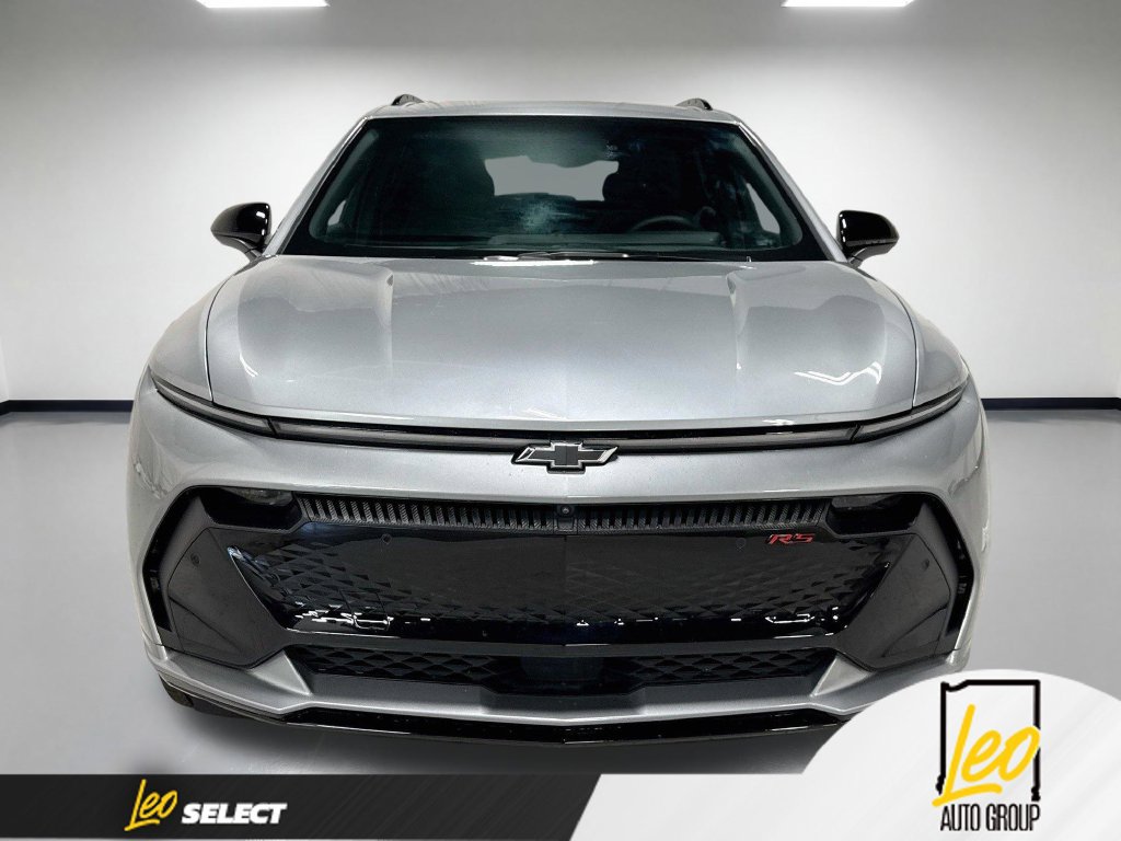 Used 2024 Chevrolet Equinox EV RS AWD/4WD image 2