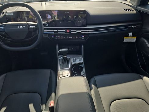 New 2026 Kia Sportage EX w/ EX Panorama Roof Package image 15