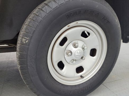 Used 2015 RAM 1500 Tradesman w/ Popular Equipment Group image 31