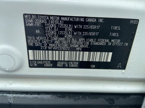 Used 2023 Toyota RAV4 LE AWD/4WD image 36