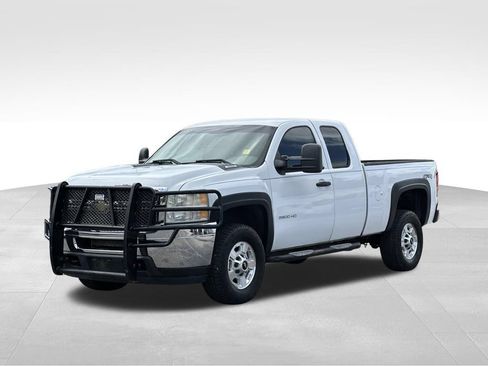 Used 2011 Chevrolet Silverado 2500 W/T AWD/4WD image 5