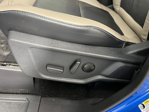 Used 2024 Ford Bronco Wildtrak image 15