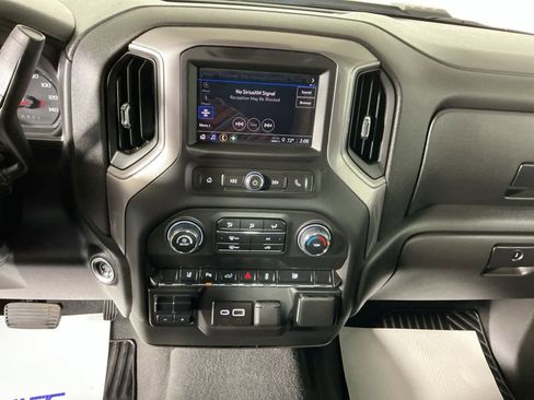 Used 2024 Chevrolet Silverado 2500 Custom w/ Custom Value Package image 19