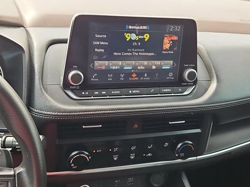 Certified 2023 Nissan Rogue S FWD image 12