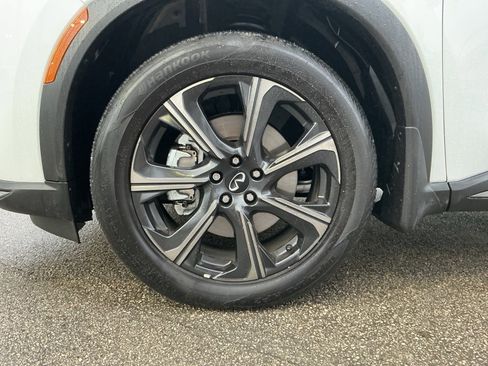 Certified 2026 INFINITI QX60 Autograph w/ Dark Cargo Package image 10