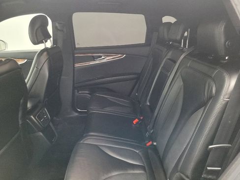 Used 2016 Lincoln MKX Select w/ Select Plus Package image 18