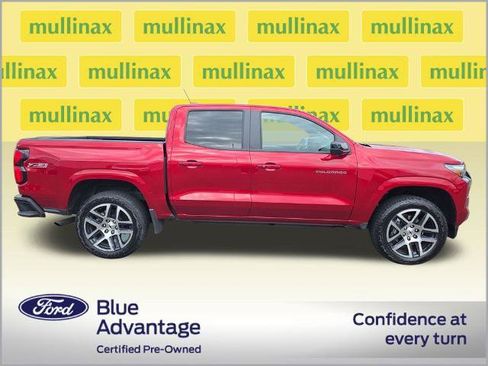 Used 2024 Chevrolet Colorado Z71 w/ Z71 Convenience Package 2 AWD/4WD image 2