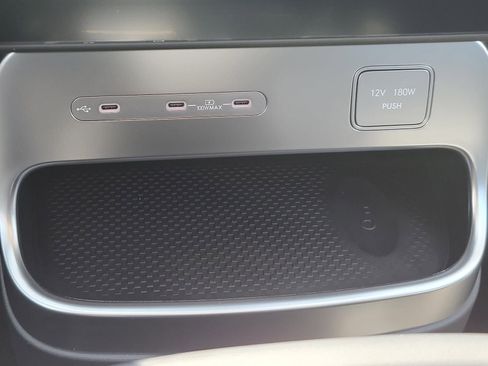 New 2026 Hyundai Ioniq 9 SE AWD/4WD image 22