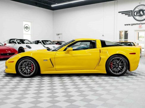 Used 2008 Chevrolet Corvette Z06 w/ Preferred Equipment Group RWD image 10