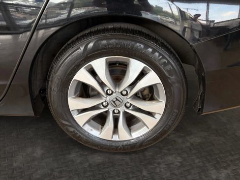 Used 2015 Honda Accord LX image 35