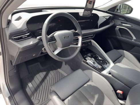 New 2025 Audi Q5 Premium Plus image 4