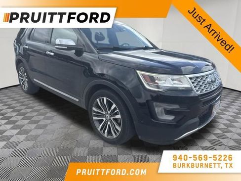 Used 2017 Ford Explorer Platinum AWD/4WD image 1