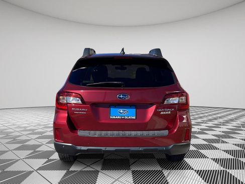Used 2017 Subaru Outback 2.5i Limited image 6