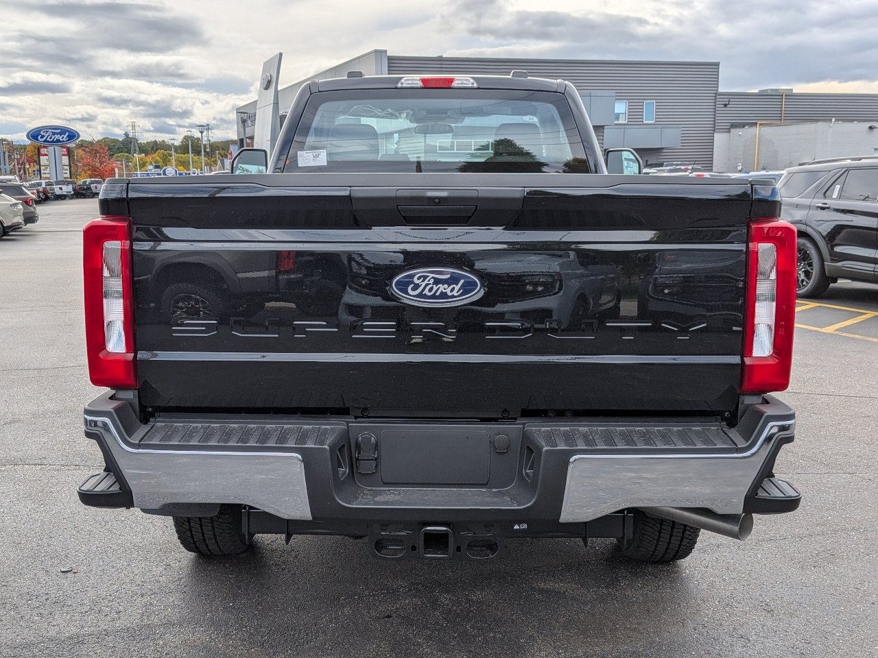 New 2027 Ford F250 XL w/ XL Chrome Package AWD/4WD image 5