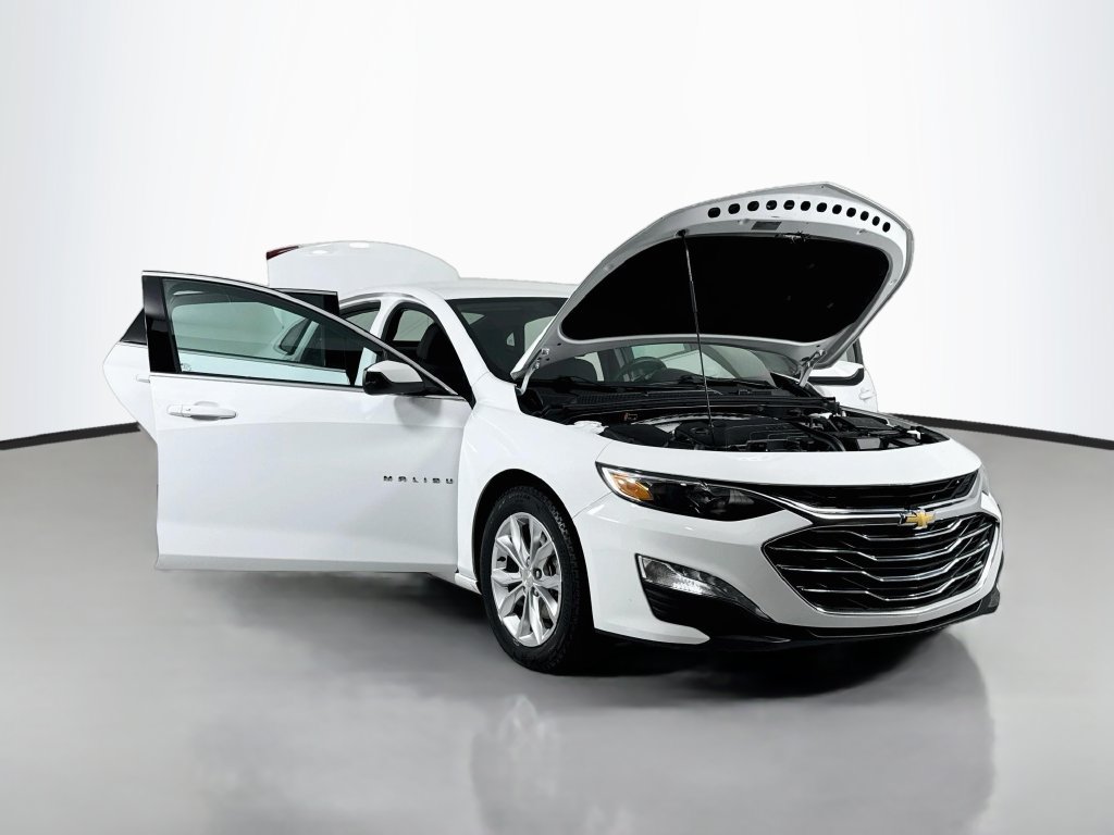 Used 2022 Chevrolet Malibu LT FWD image 21