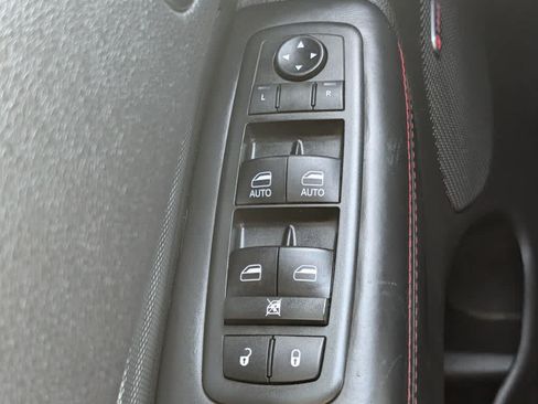 Used 2018 Dodge Durango R/T w/ Blacktop Package AWD/4WD image 20