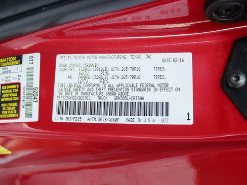 Used 2016 Toyota Tacoma TRD Sport AWD/4WD image 40