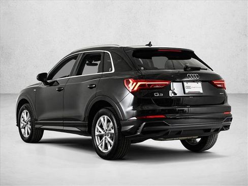 Used 2022 Audi Q3 2.0T Premium Plus image 9