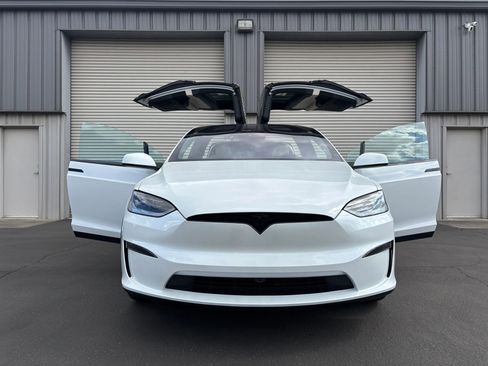 Used 2026 Tesla Model X AWD/4WD image 6