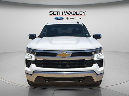 Used 2026 Chevrolet Silverado 1500 LT AWD/4WD image 2