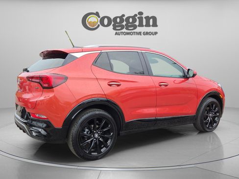 Used 2024 Buick Encore GX Sport Touring w/ Experience Buick Package image 5