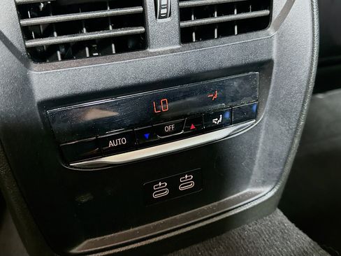 Used 2025 BMW 330i Sedan RWD image 28