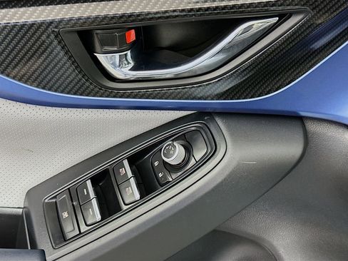 Used 2020 Subaru Crosstrek Hybrid w/ Moonroof Package w/Navigation image 18