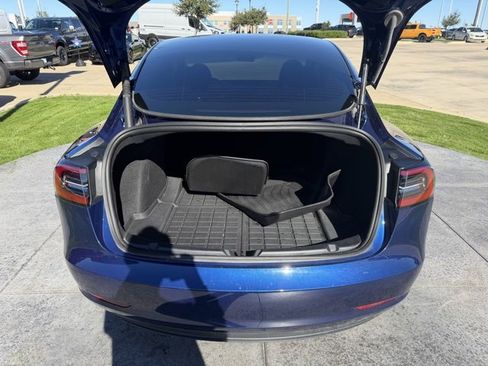 Used 2023 Tesla Model 3 Standard Range image 7
