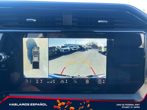 Certified 2025 GMC Sierra 1500 AT4 w/ AT4 Premium Package AWD/4WD image 26