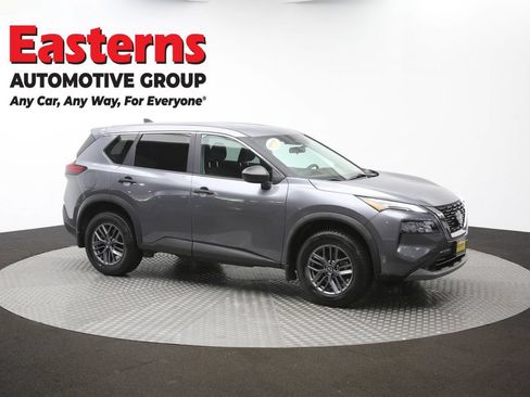 Used 2023 Nissan Rogue S AWD/4WD image 47