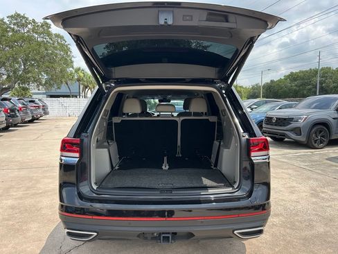 Used 2024 Volkswagen Atlas SE FWD image 46