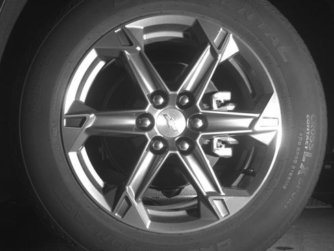 Used 2025 Chevrolet Blazer LT FWD image 19