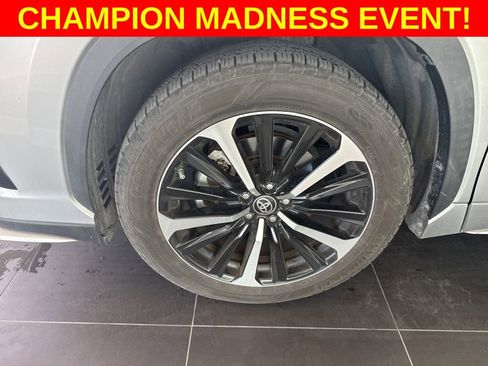 Used 2022 Toyota Highlander XSE image 7