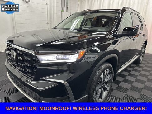 Used 2024 Honda Pilot Elite image 1