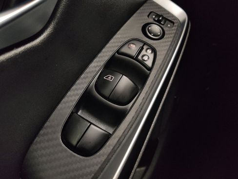 Used 2021 Nissan Sentra SR w/ SR Premium Package FWD image 27