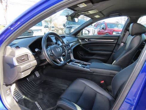 Certified 2022 Honda Accord Sport image 2