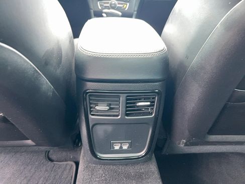 Used 2023 Dodge Charger R/T w/ Plus Group RWD image 27