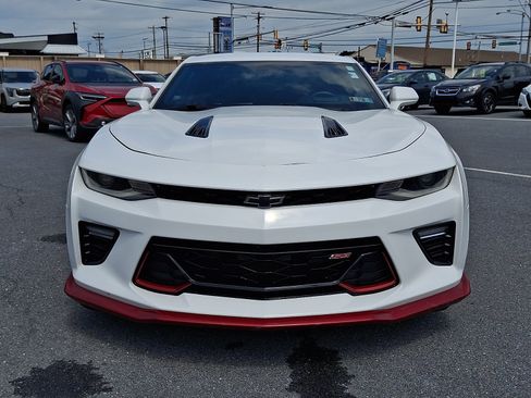 Used 2016 Chevrolet Camaro SS RWD image 2